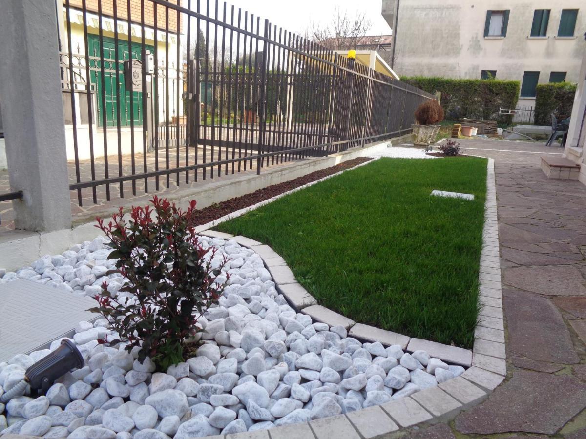 דירות קמפלטו Casa Di Chiara Vicino Venezia E Aeroporto Vce מראה חיצוני תמונה